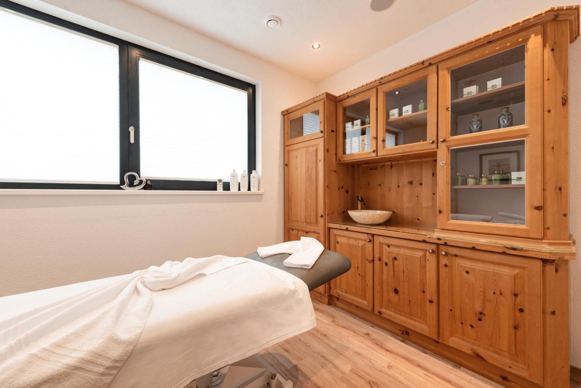 Hotel Alpenkoenigin - Sommer Silvretta Premium Card Inklusive 시 외부 사진