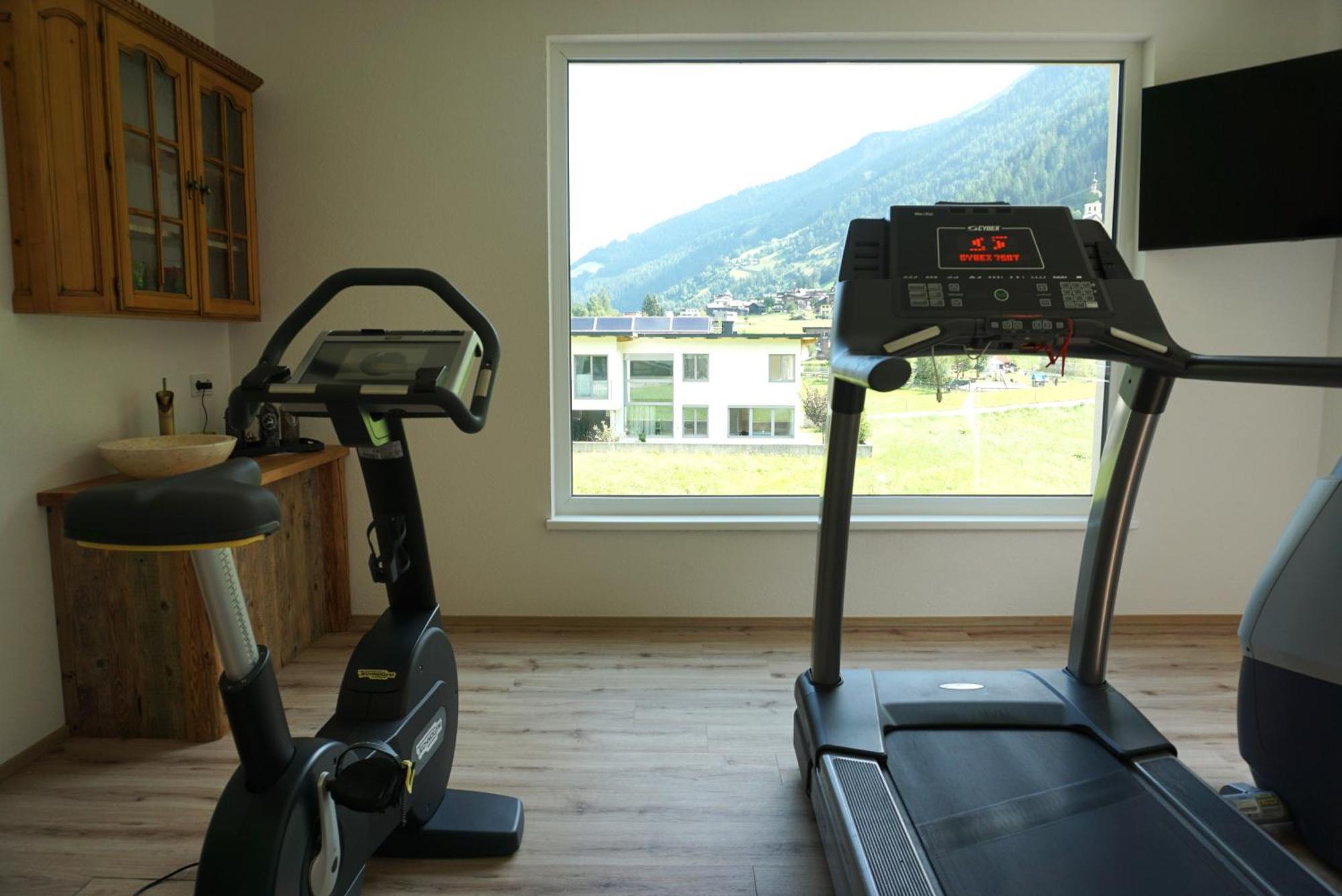 Hotel Alpenkoenigin - Sommer Silvretta Premium Card Inklusive 시 외부 사진